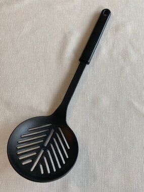 Calphalon Straining Drain Scoop Kitchen Cooking Utensil Tool
